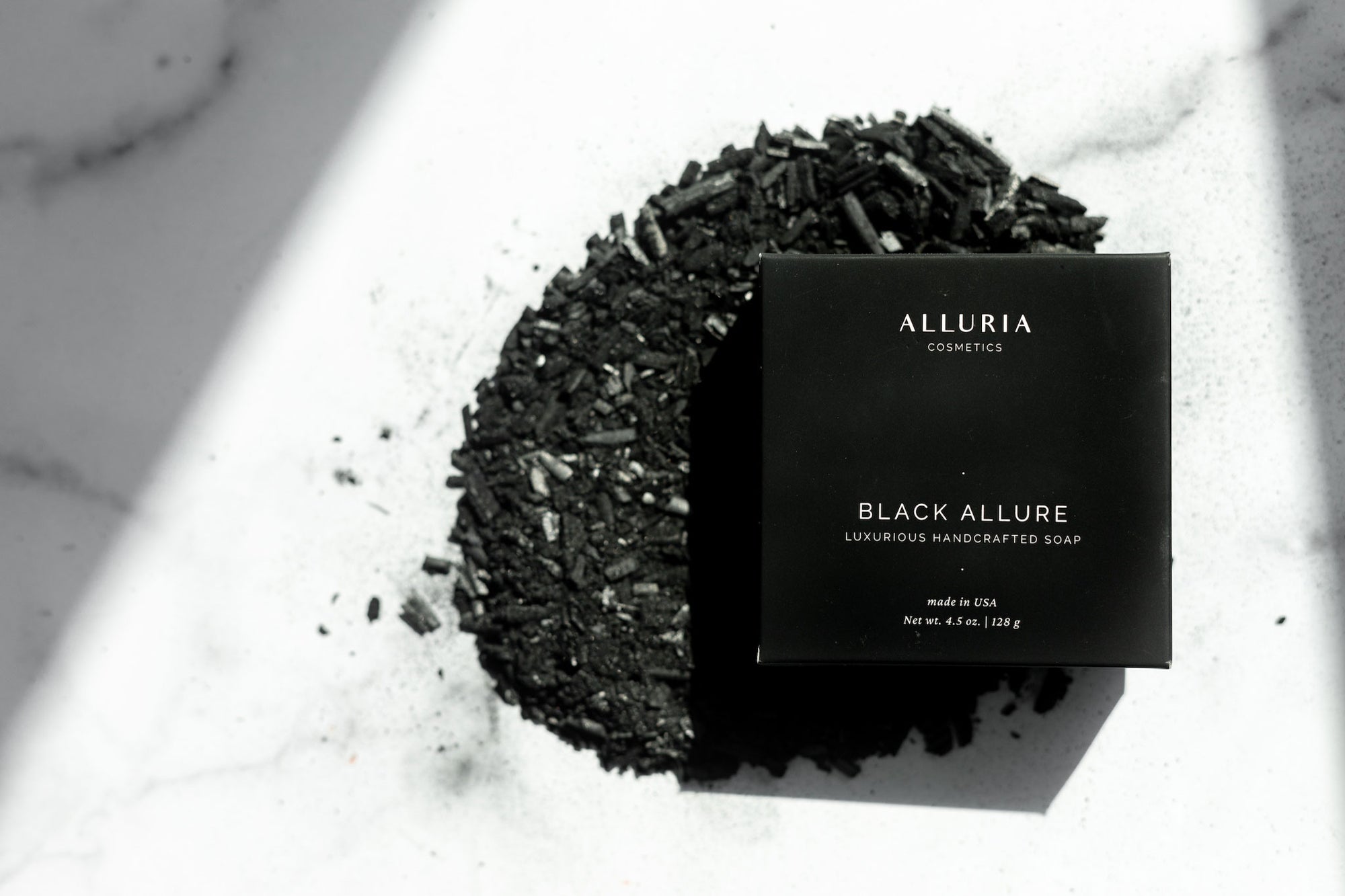 Karolina Król Studio minimalist brand identity and packaging design for natural cosmetics