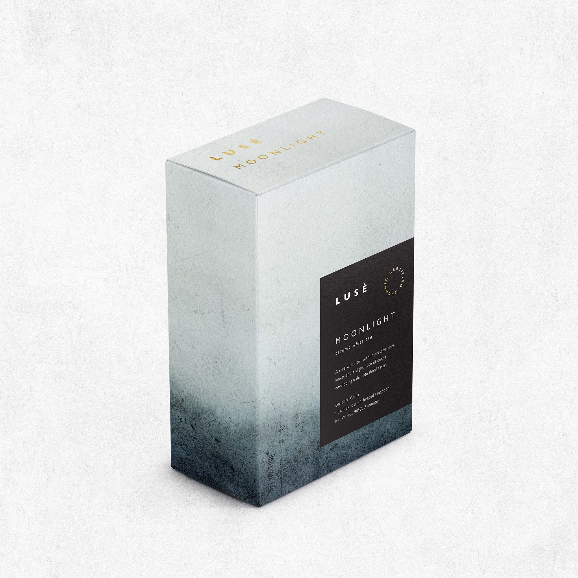Karolina Król Studio organic tea box design featuring an abstract art background