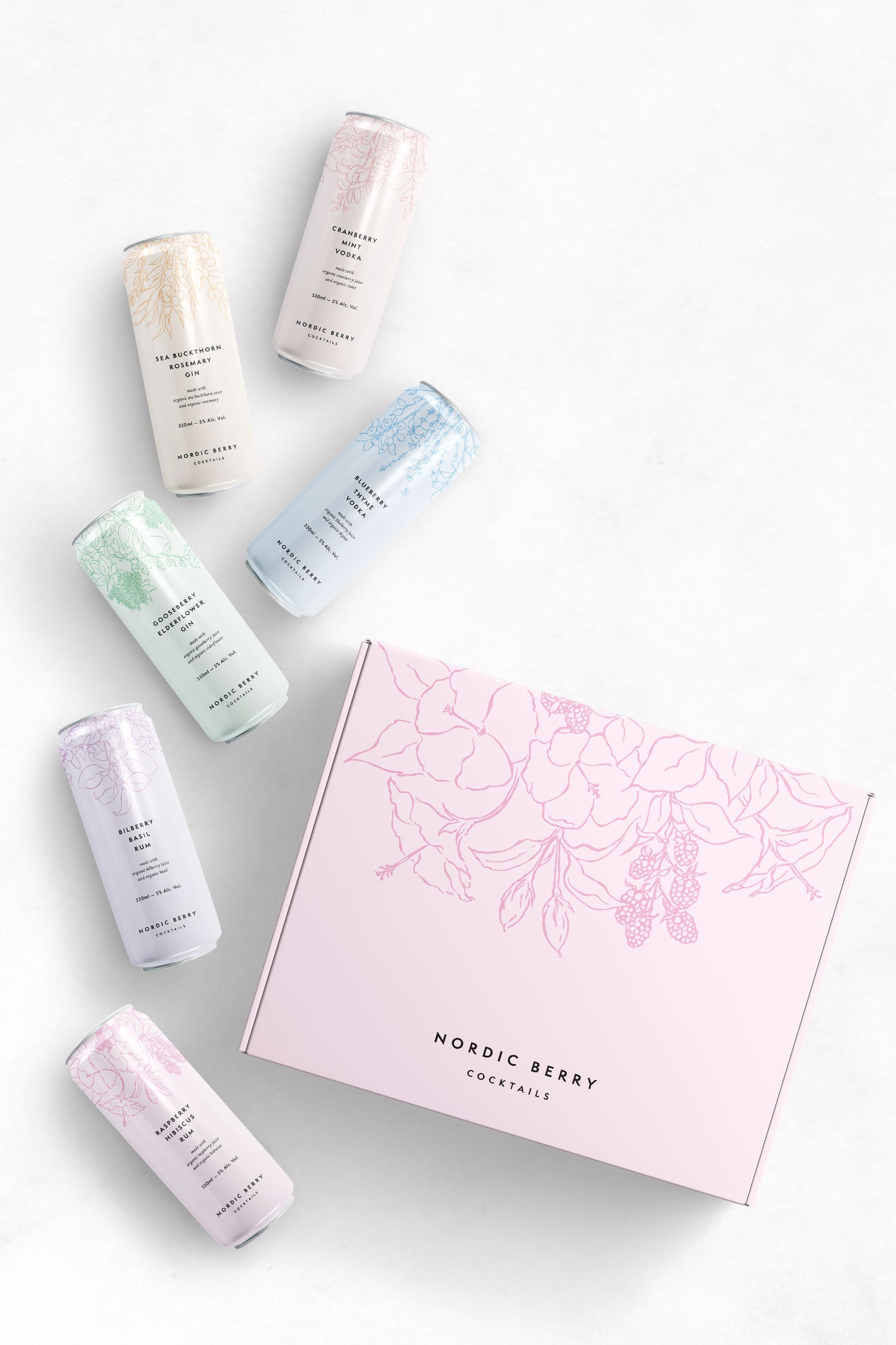 karolina krol studio nordic berry cocktails natural branding packaging design shipping box
