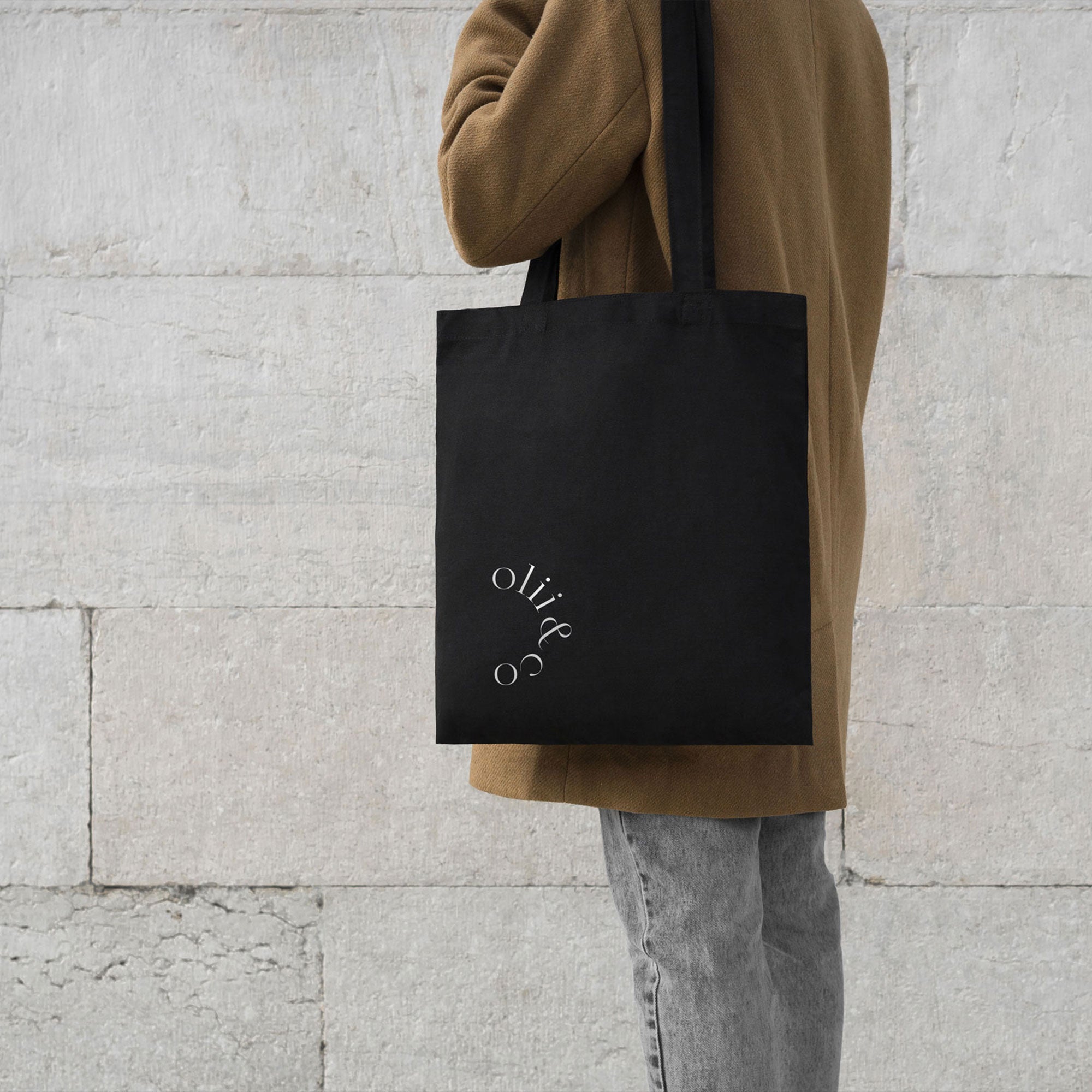 Karolina Król Studio minimalist brand design for an organic essential oils brand