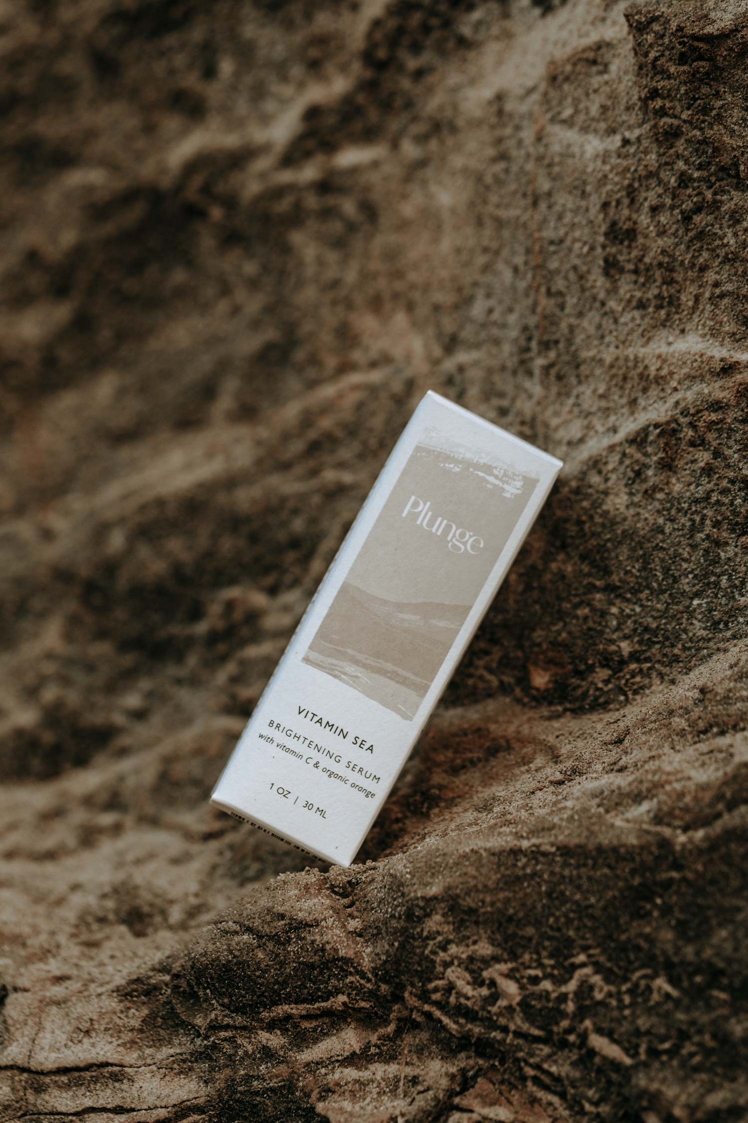 karolina krol studio plunge skincare clean natural ocean inspired sustainable ingredients vitamin sea brightening face serum branding packaging design
