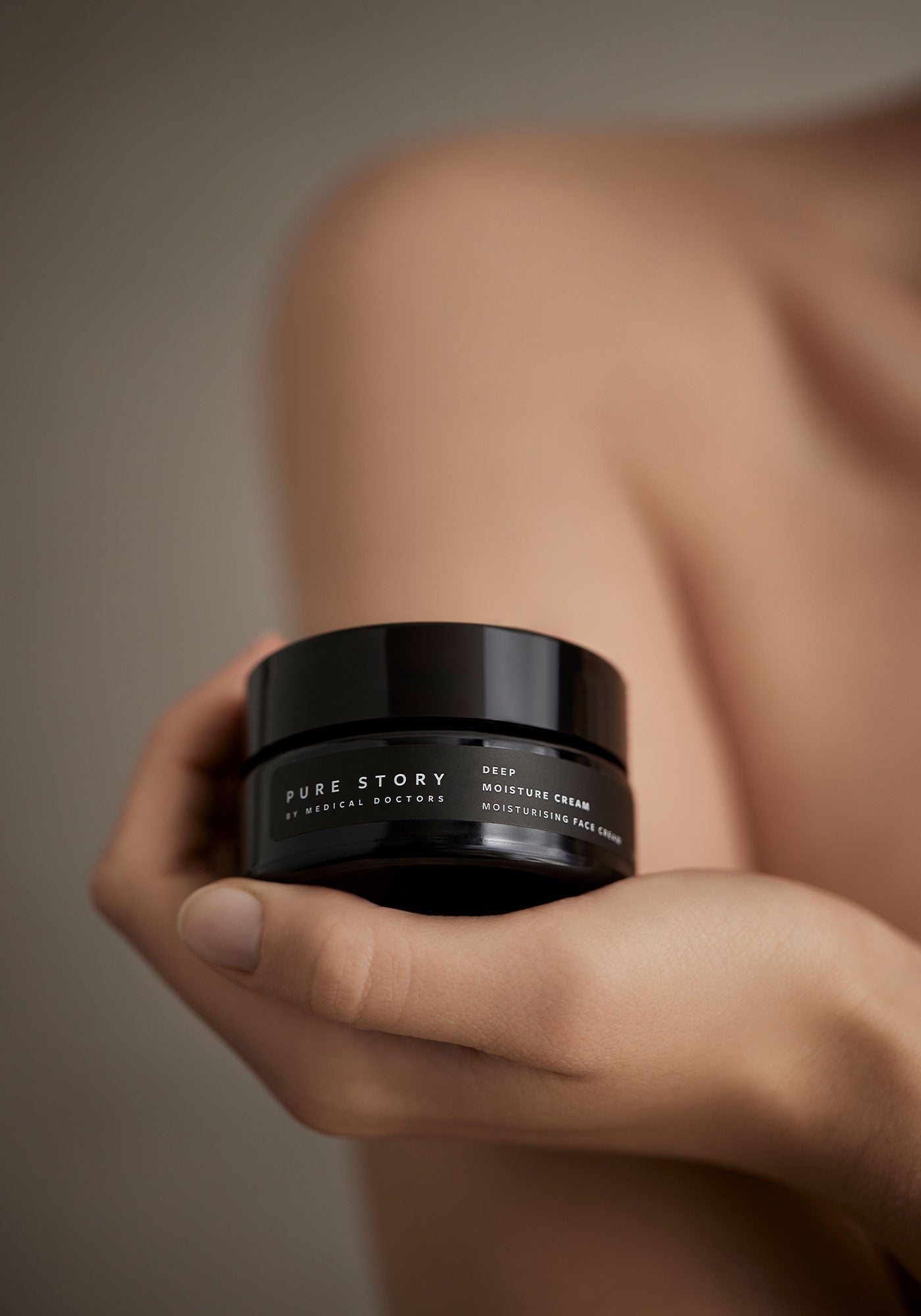 karolina krol studio pure story sustainable dermocosmetics elegant natural brand identity packaging design