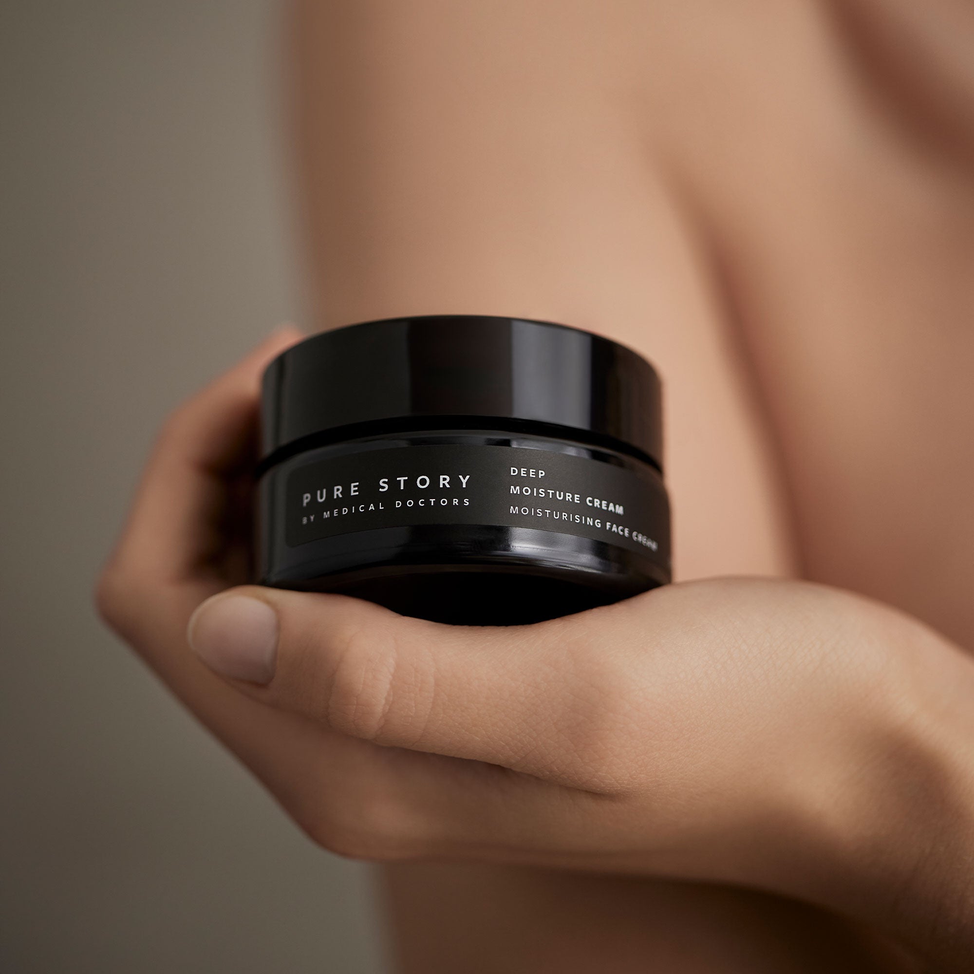 karolina krol studio pure story sustainable eco friendly dermocosmetics elegant natural brand identity packaging design